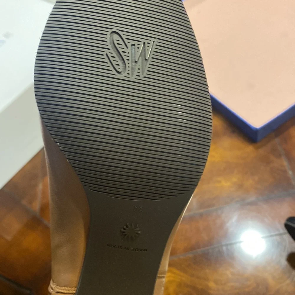 Brand New Stuart Weitzman Milla 60 Leather Bootie in Dark Tan - Picture 13 of 15